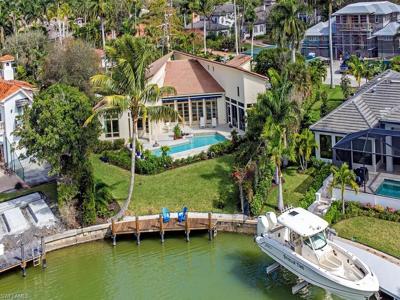 2397 Beacon LN