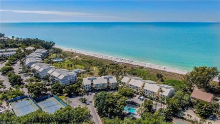 2126 Gulf Beach Villas