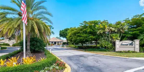 362 Emerald Bay CIR