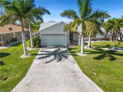18 SE 20th CT
