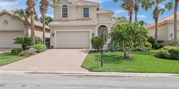 5416 Whispering Willow WAY NE
