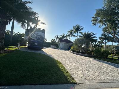 4721 Chariot CT