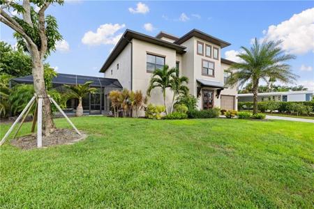 27586 Tarpon WAY