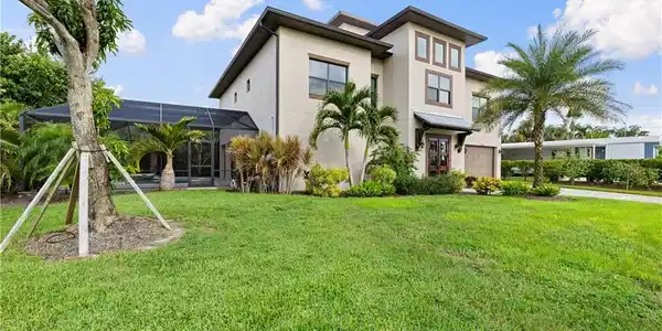 27586 Tarpon WAY
