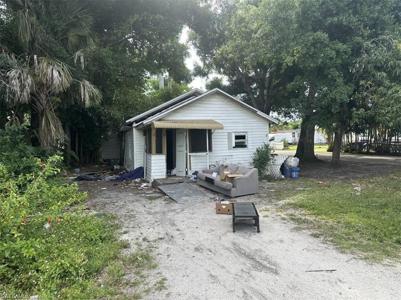 1186 River RD