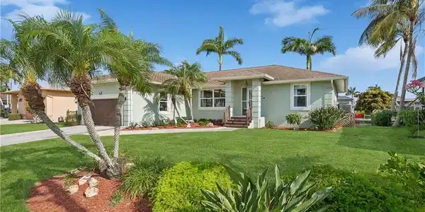 1650 Orleans CT