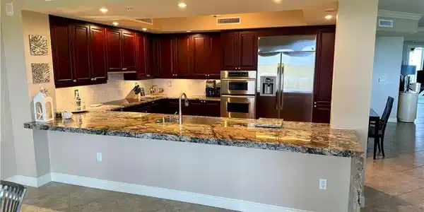 1050 Borghese LN