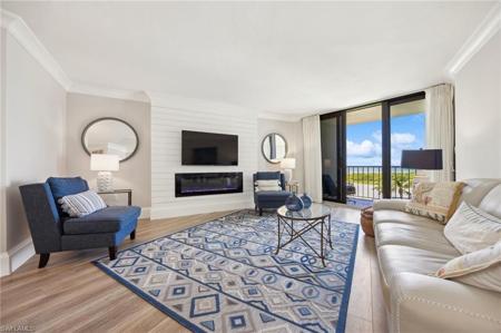 260 Seaview CT