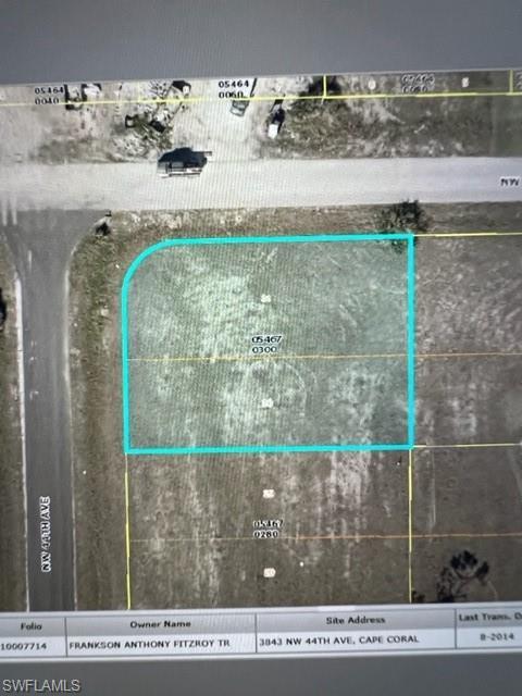 Image 1: Lot outlined in blue