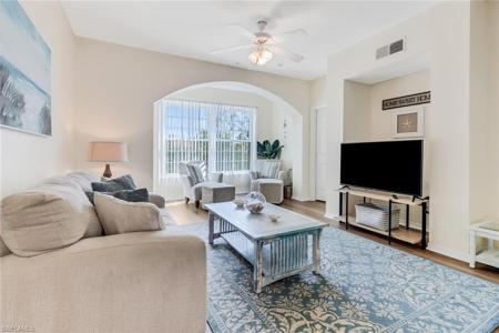 23600 Walden Center DR