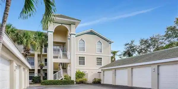 28871 Bermuda Lago CT