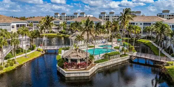 7725 Pebble Creek CIR