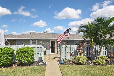 4261 Island CIR