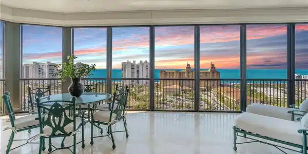 8787 Bay Colony DR