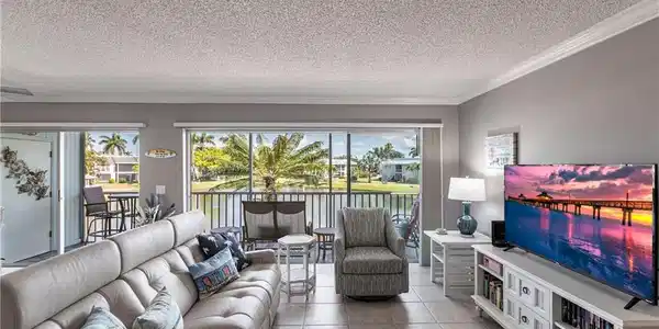 7156 Blanquilla CT