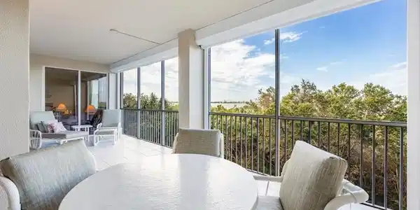 133 Vintage Bay DR