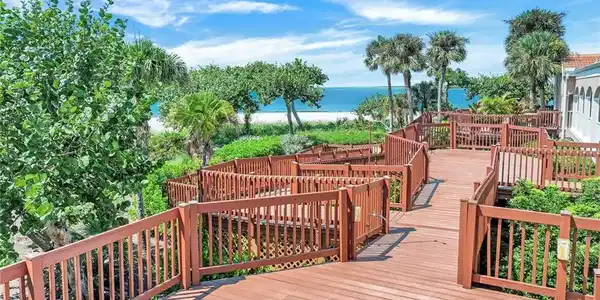 2000 Royal Marco WAY