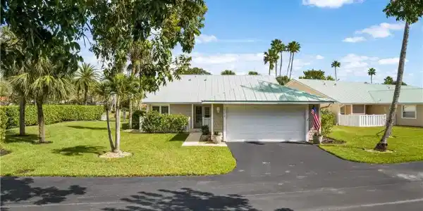 14592 Sagamore CT