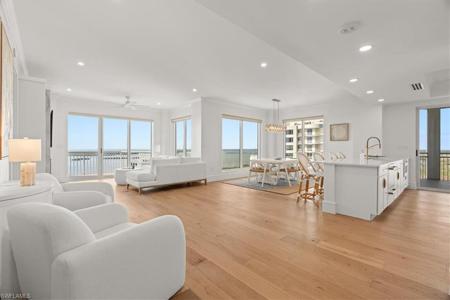 4951 Bonita Bay BLVD