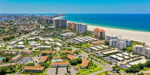 235 Seaview CT
