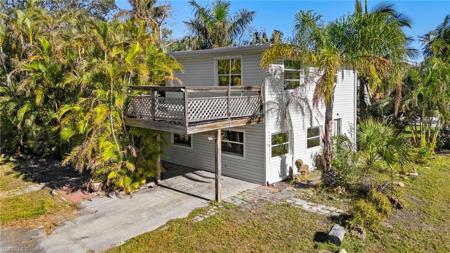 7222 Coca Sabal LN