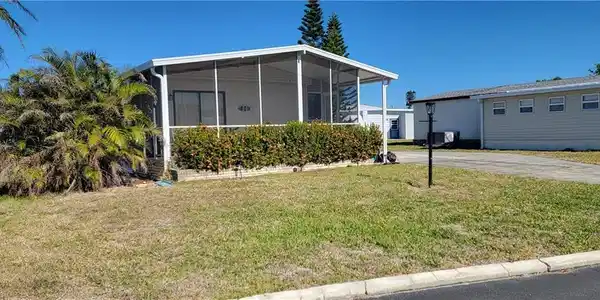 4708 Bali Hai LN