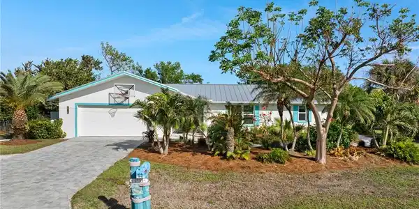 1731 Serenity LN