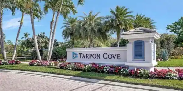 817 Carrick Bend CIR