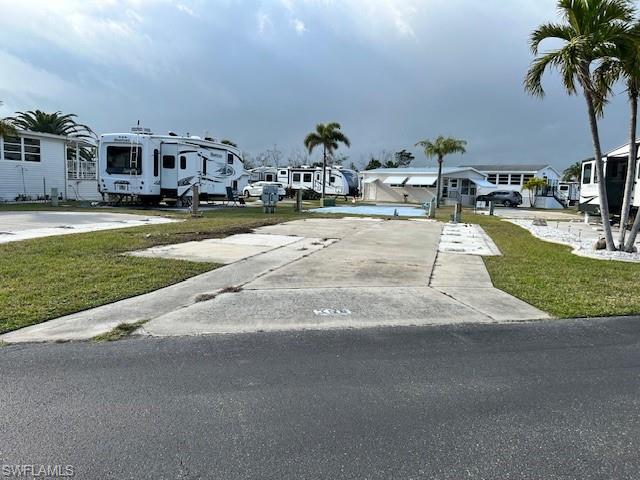Image 1: View from the two way street