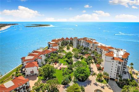 502 La Peninsula BLVD