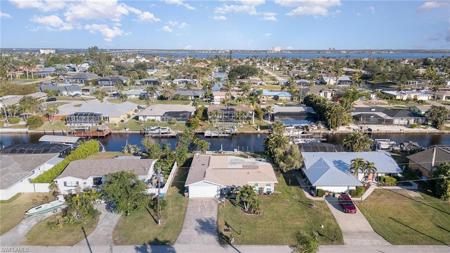5223 Wisteria CT