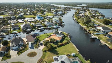 2113 W Tobago CIR
