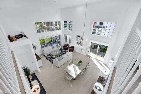 2148 Paget CIR