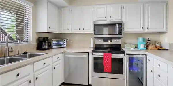 4240 Steamboat BEND