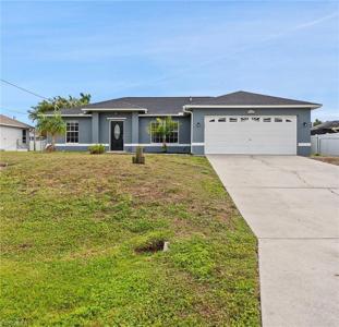 1008 SW 37th TER
