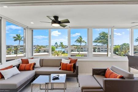 3410 Gulf Shore BLVD N