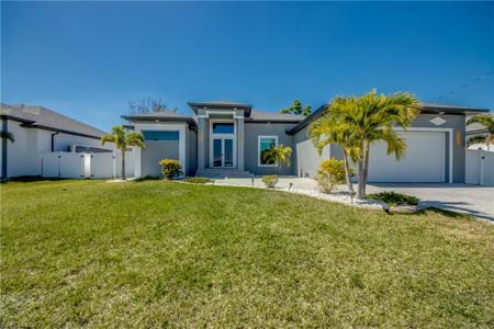 434 SW 31st PL