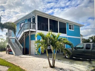 11924 Island AVE