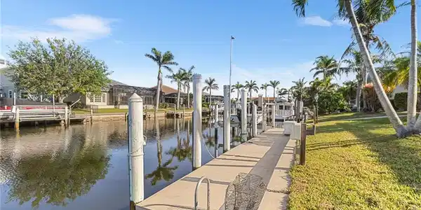 3819 Aves Island CT
