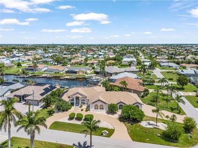 1207 SW 52nd TER