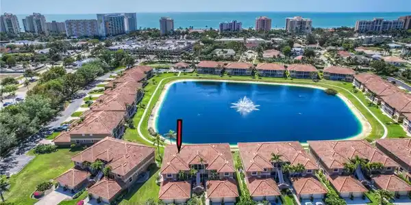 570 Club Marco CIR