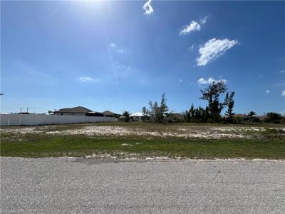 1608 NW 39th AVE