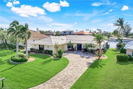 2556 SW 28th PL