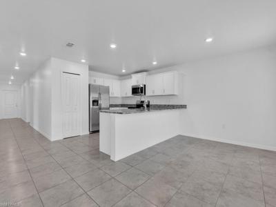 1512 NW 31st AVE