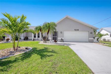 1220 SW 49th TER