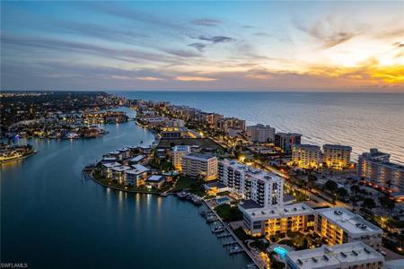 3430 Gulf Shore BLVD N