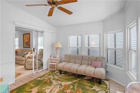 49 Turquoise AVE