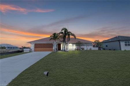 17 NW 38th PL