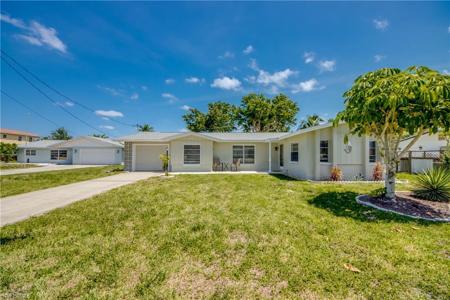 1031 Dolphin DR