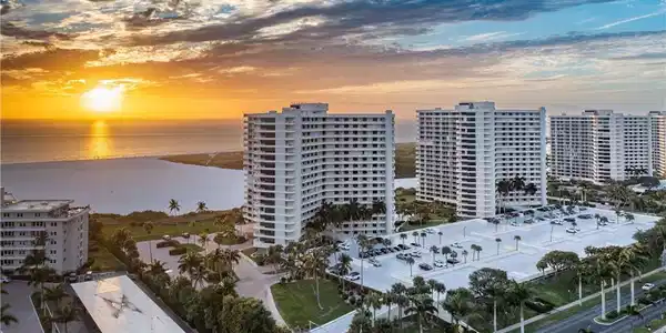 440 Seaview CT